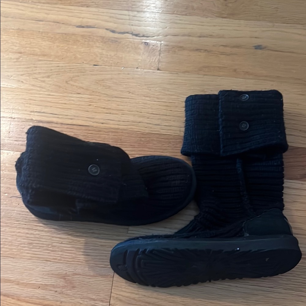 UGG Black Ribbed Winter Boots